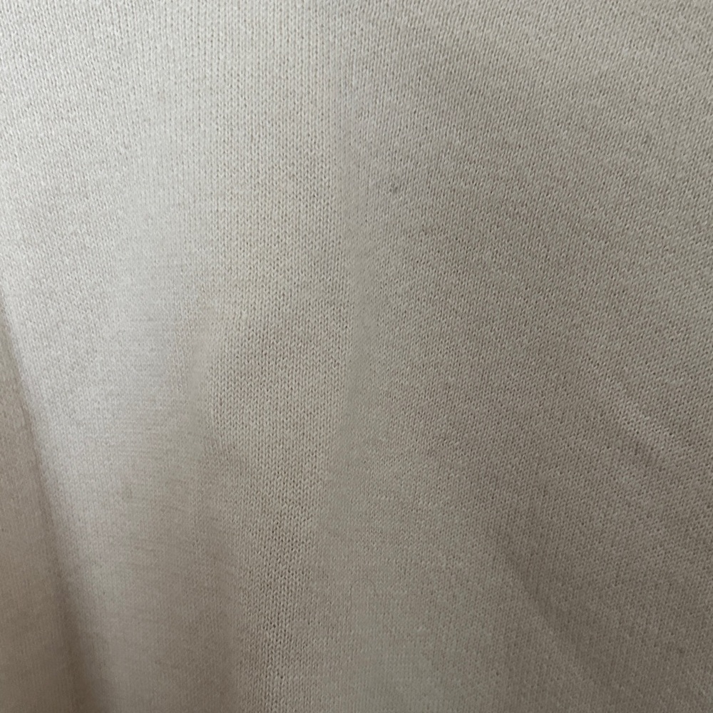 Everlane Cream V-Neck Pullover Sweater - Picture 4 of 4